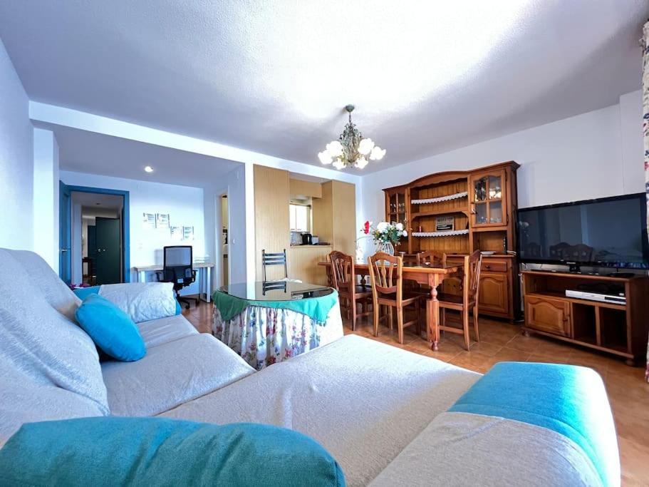 Pushe Playa Velilla Beach & Tradition 3 อัลมูเญการ์ ภายนอก รูปภาพ