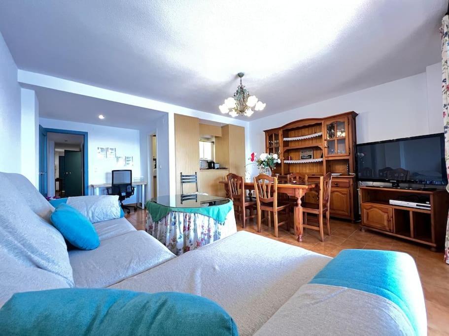 Pushe Playa Velilla Beach & Tradition 3 อัลมูเญการ์ ภายนอก รูปภาพ