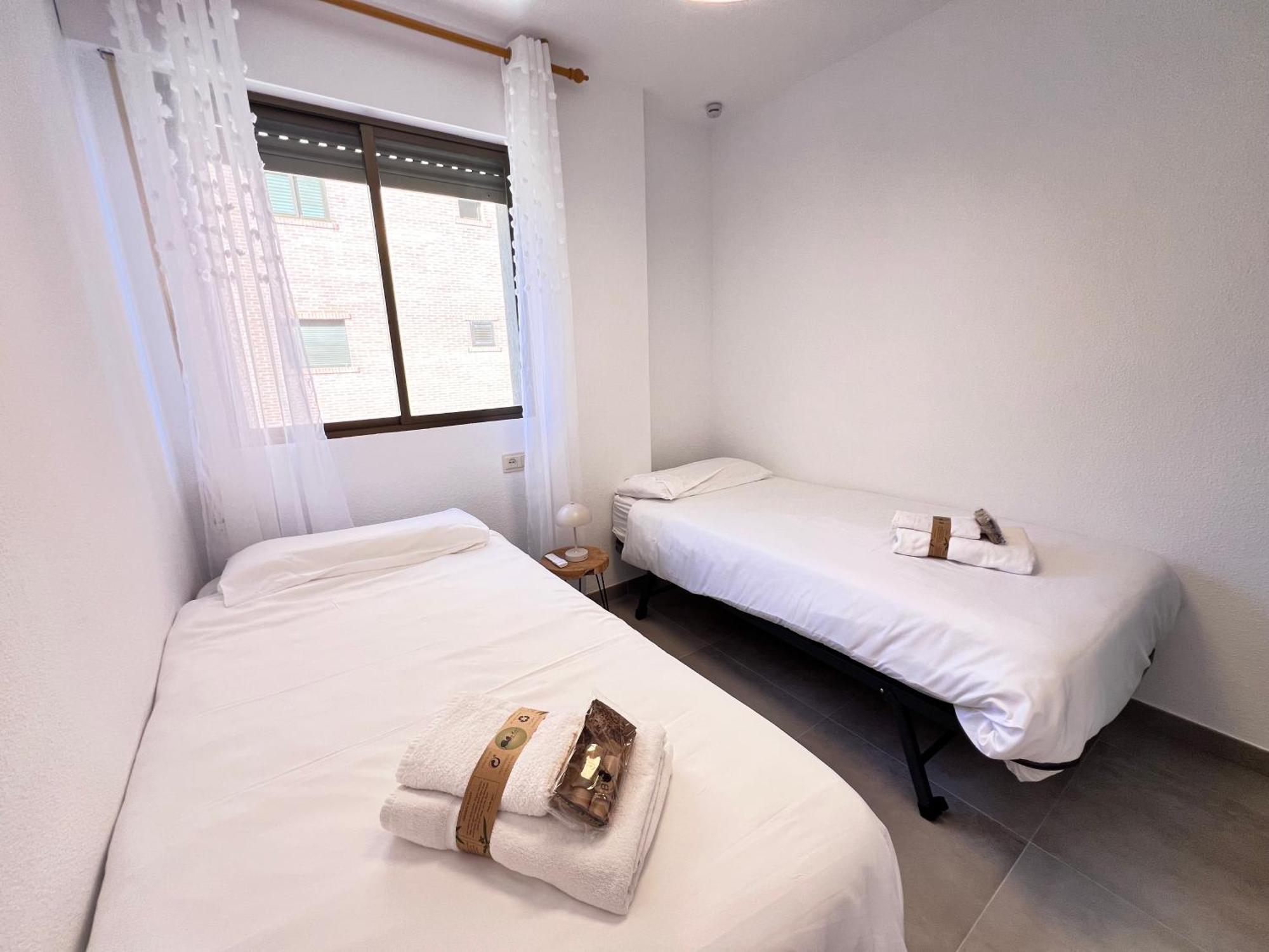 Pushe Playa Velilla Beach & Tradition 3 อัลมูเญการ์ ภายนอก รูปภาพ